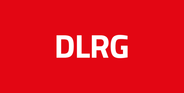 Schriftzug DLRG auf weißer Fläche