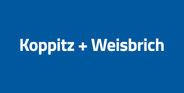 Schriftzug Koppitz und Weisbrich auf weißer Fläche
