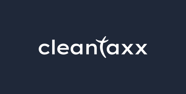 Logo von Cleantaxx auf dunkelblauer Fläche