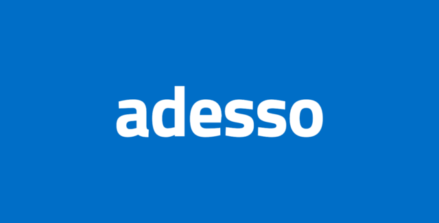 Schriftzug adesso auf weißer Fläche
