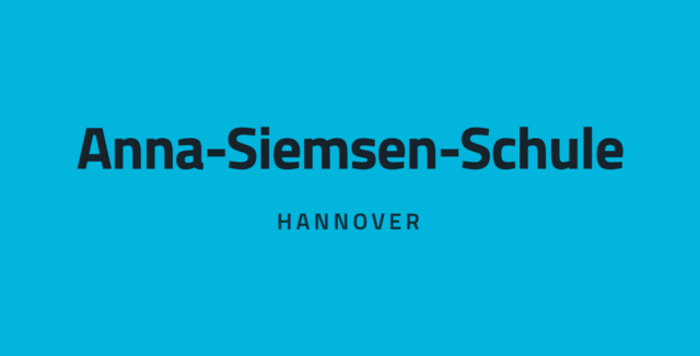 Schriftzug Anna-Siemsen-Schule Hannover auf weißer Fläche